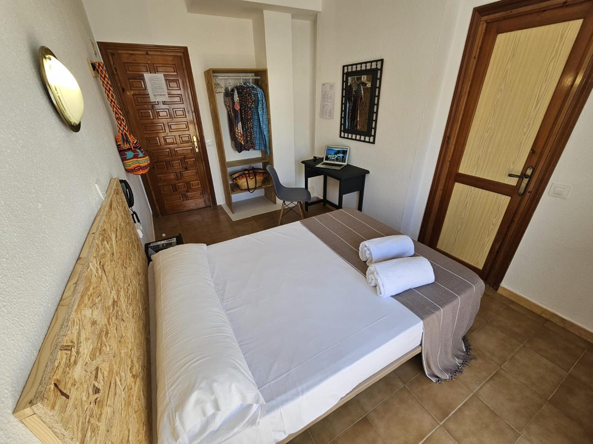 Hotel San Vicente - Centro Playa コニル・デ・ラ・フロンテラ エクステリア 写真