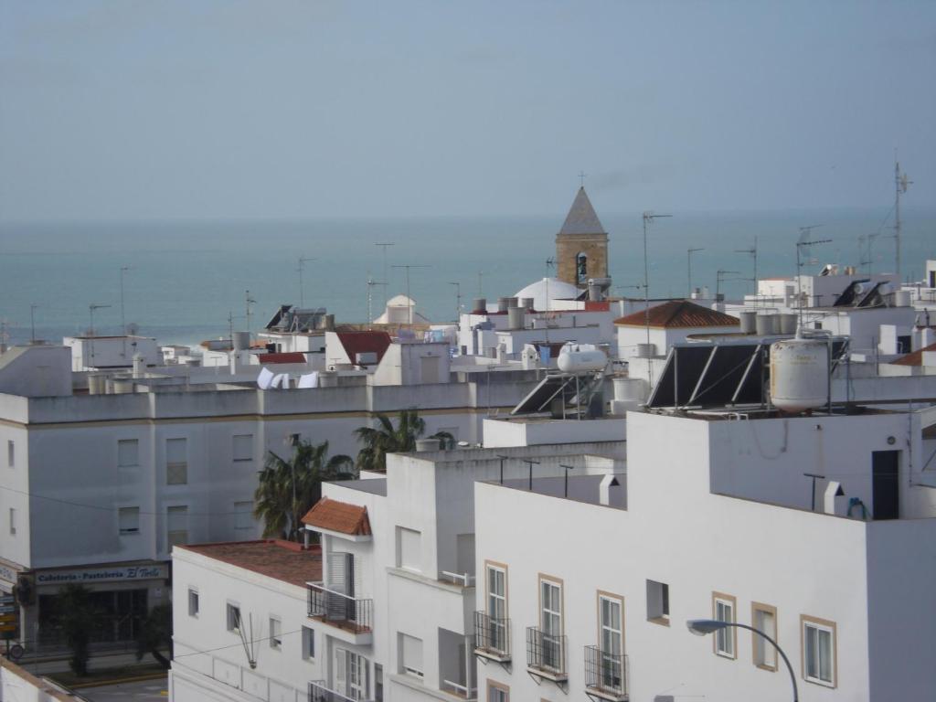 Hotel San Vicente - Centro Playa コニル・デ・ラ・フロンテラ エクステリア 写真